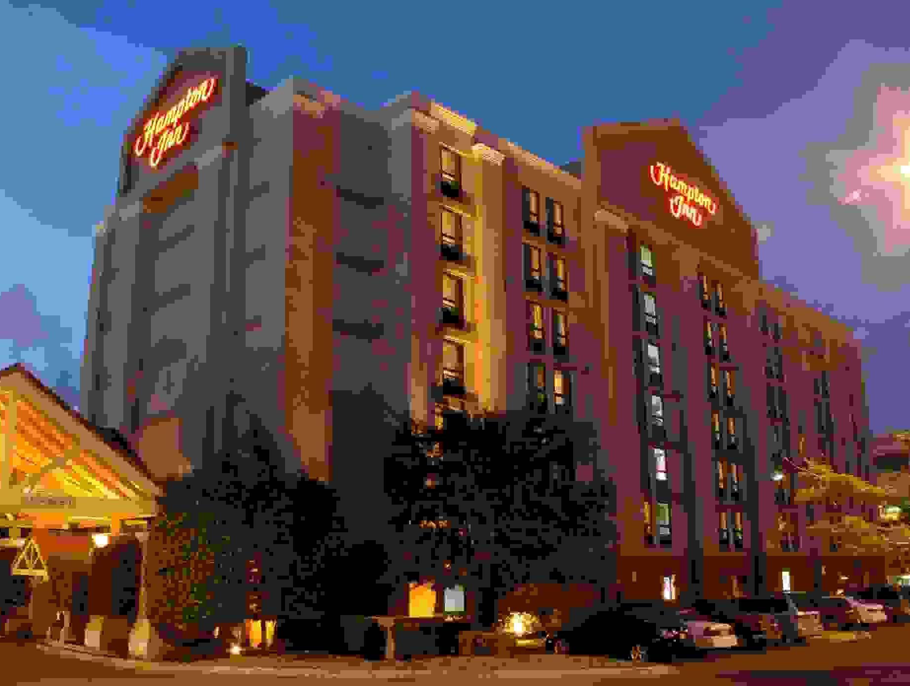 Hampton By Hilton Monterrey Galerias Obispado Exterior photo