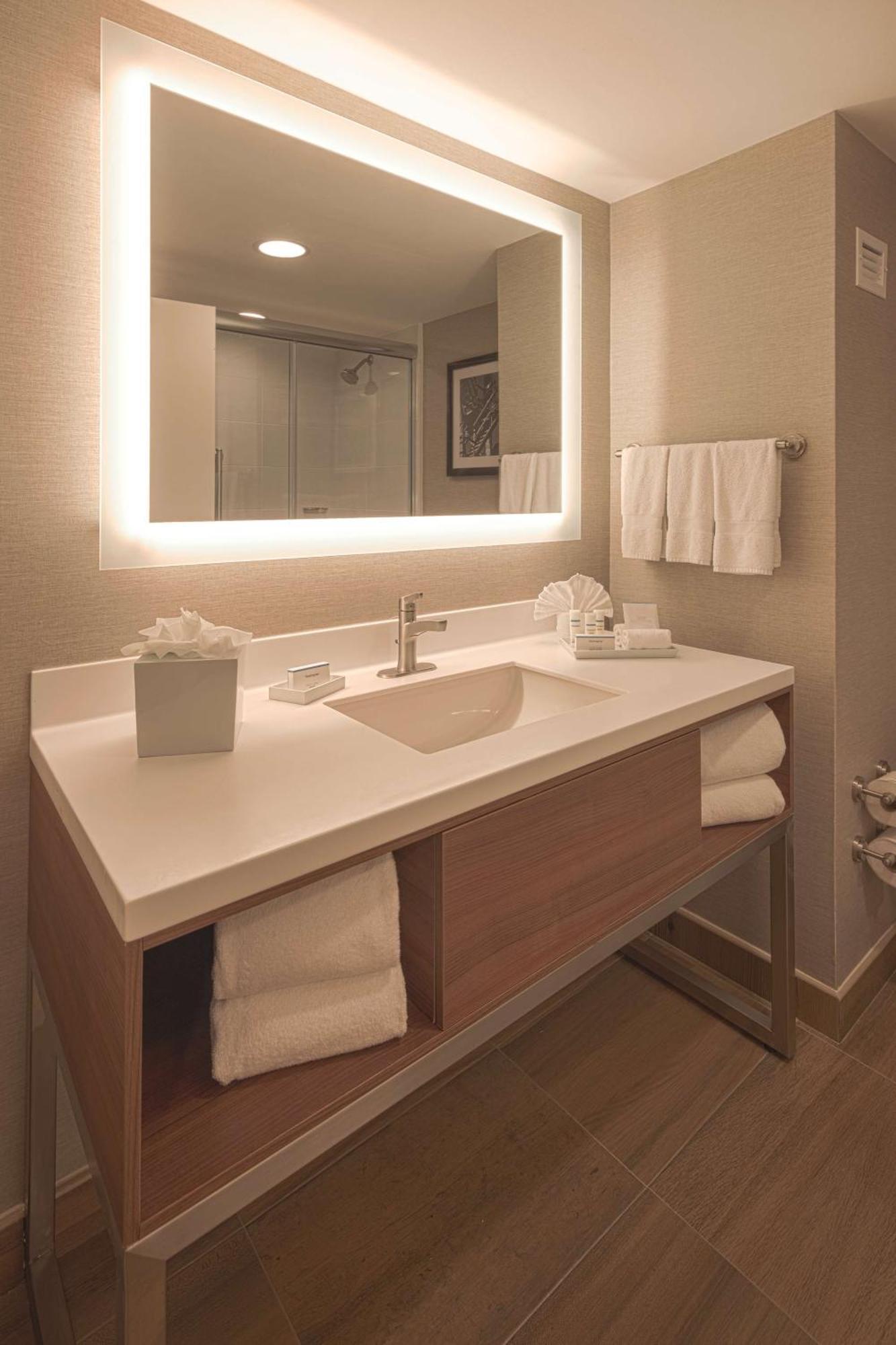 Hampton By Hilton Monterrey Galerias Obispado Exterior photo